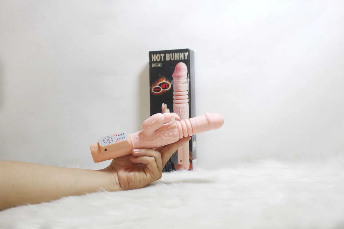 Hot Bunny Heated Vibrating Thrusting Silicone Dildo 24cm — photo 4