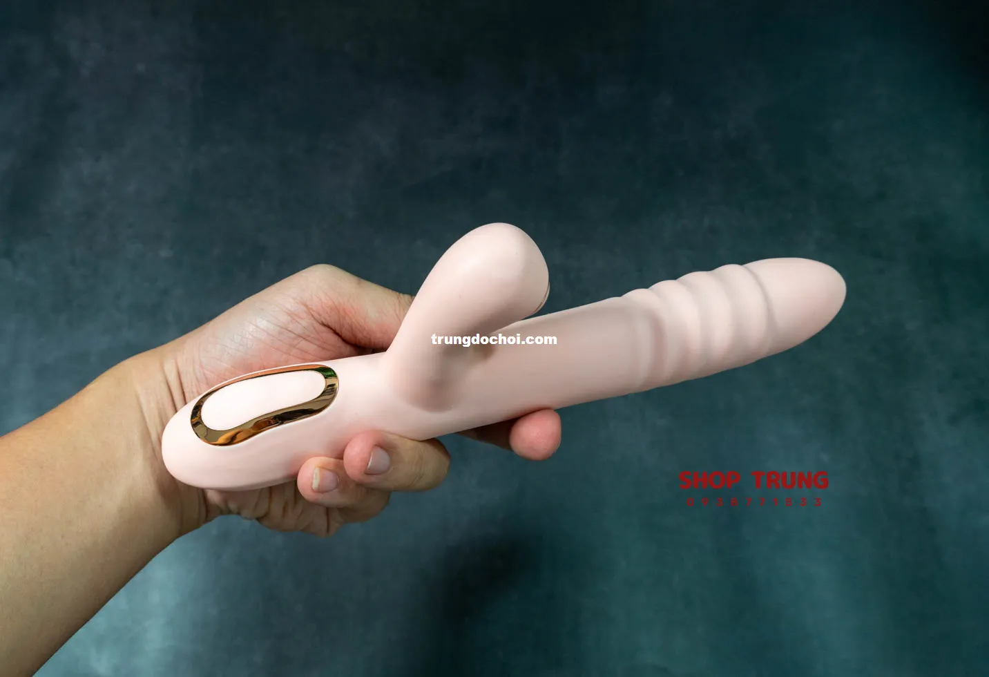 Vibrating Suction Realistic Female Masturbator Soft Skin — photo 3