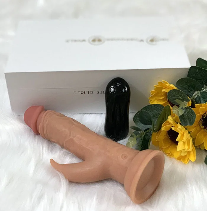 Super Soft Silicone Remote Vibrating G-spot Clitoral Toy — photo 2