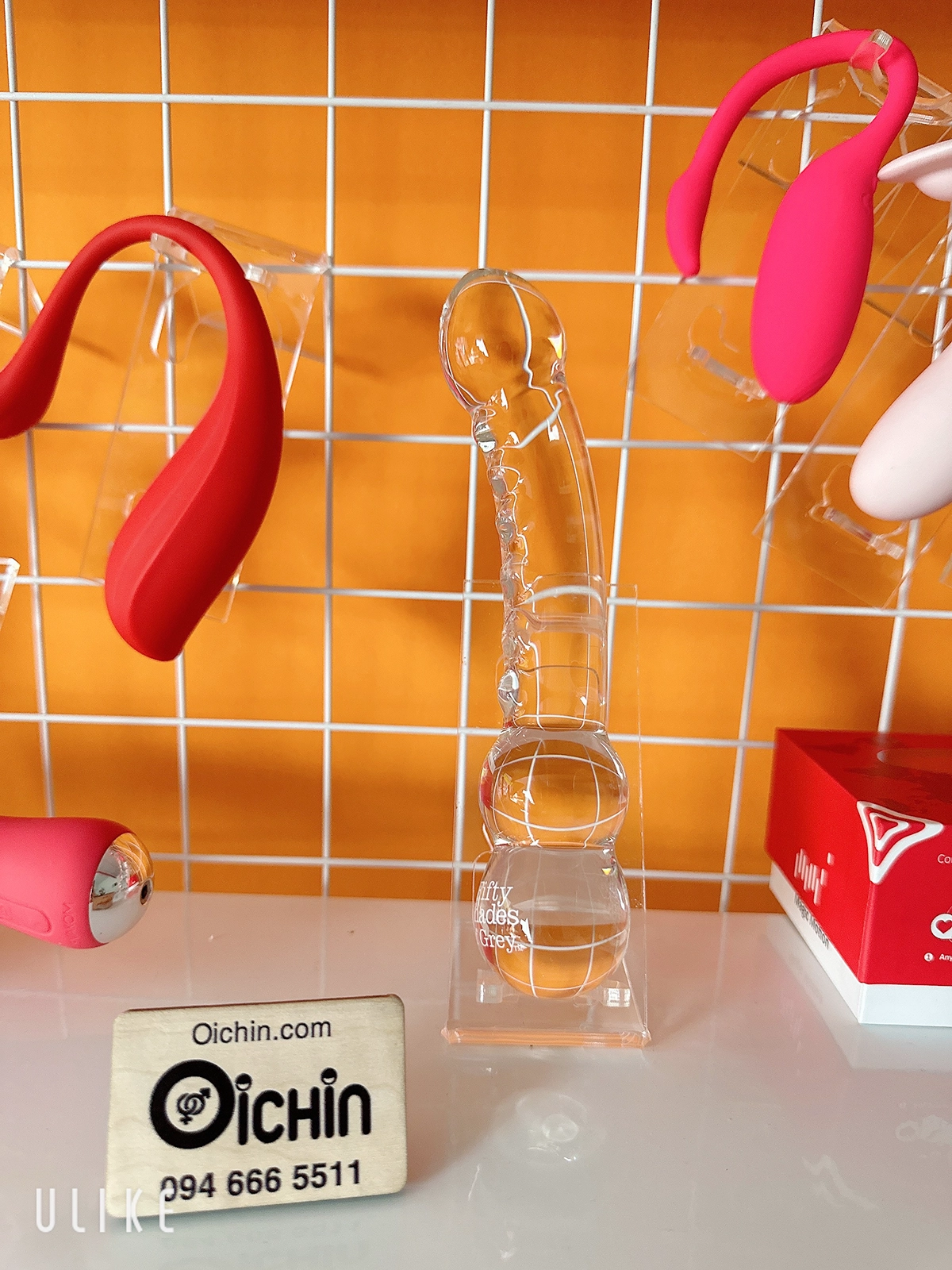 Fifty Shades of Grey Drive Me Crazy Premium Glass Sextoy — photo 6