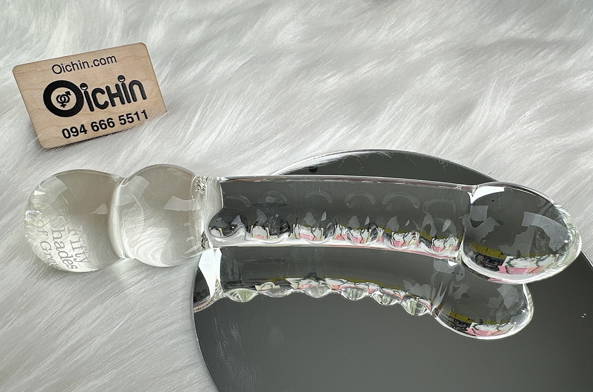 Fifty Shades of Grey Drive Me Crazy Premium Glass Sextoy — photo 3
