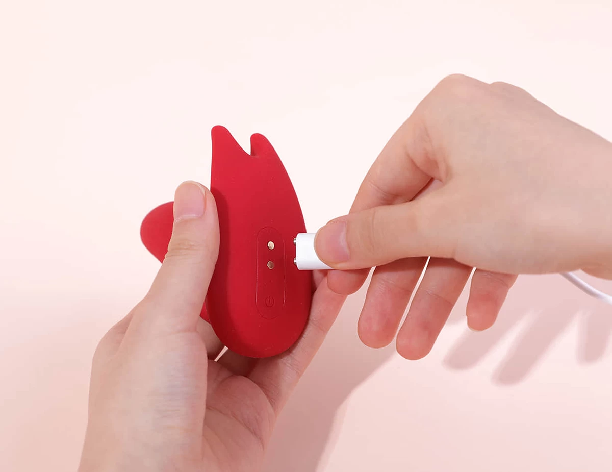 Magic Umi Dual Motor Clitoral Vaginal Silicone Vibrator — photo 6