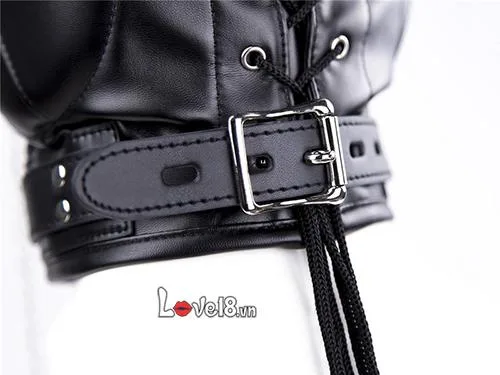 Premium BDSM Full Head Mask for Intense Sensory Play — photo 5