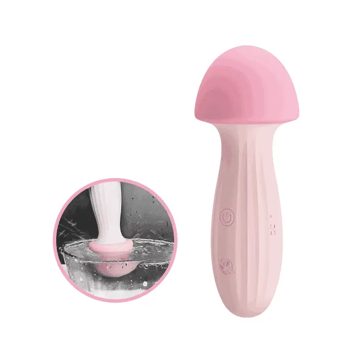 G-spot silicone massager 12 vibration modes waterproof design — photo 2