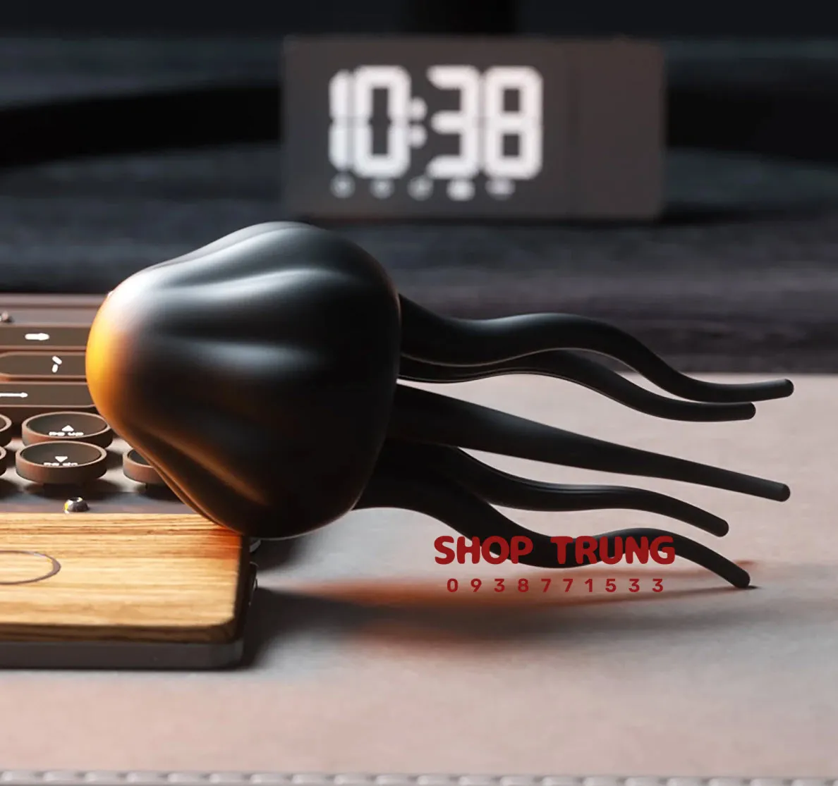 Little Jellyfish Octopus Shape Vibrator 10 Modes 2-in-1 — photo 4