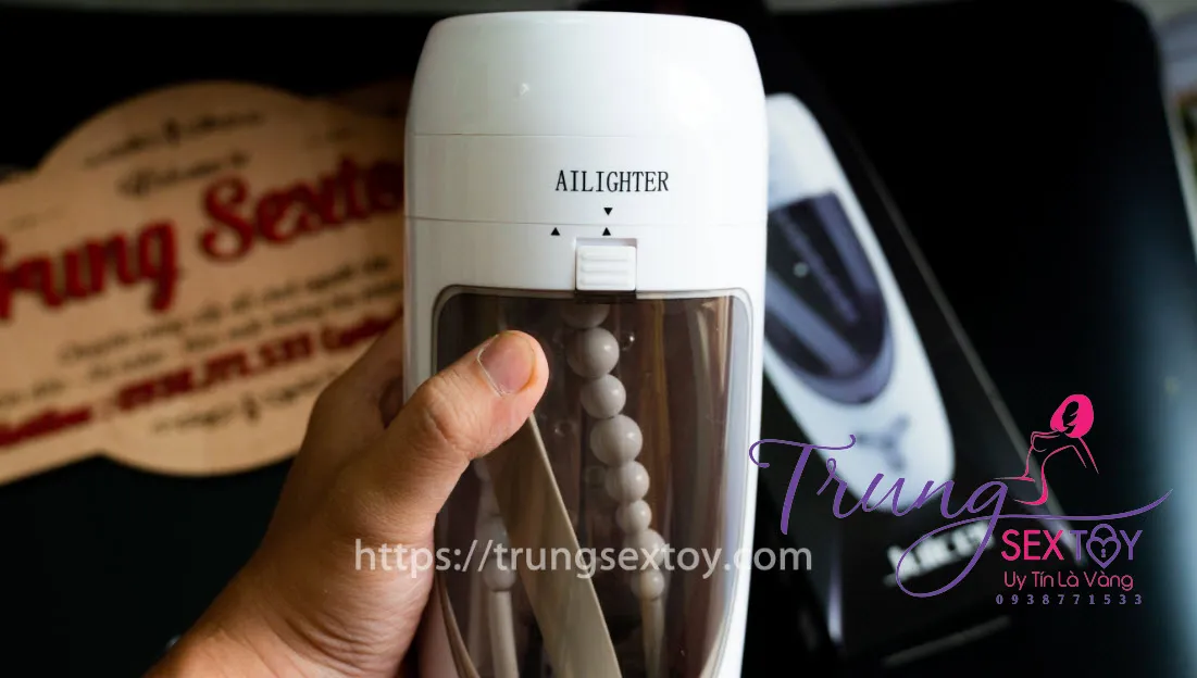 Ailighter Juicer Male Masturbator 360° Rotate Vibrate USB — photo 6