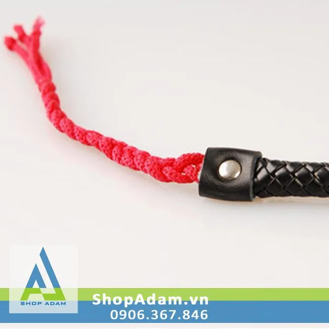 Long Leather BDSM Whip for Domination Play — photo 4