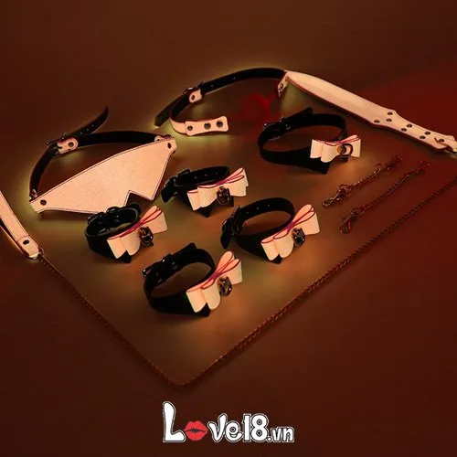 Glow BDSM Toy Set 7 Pieces PU Leather Bright Night Fun — photo 4
