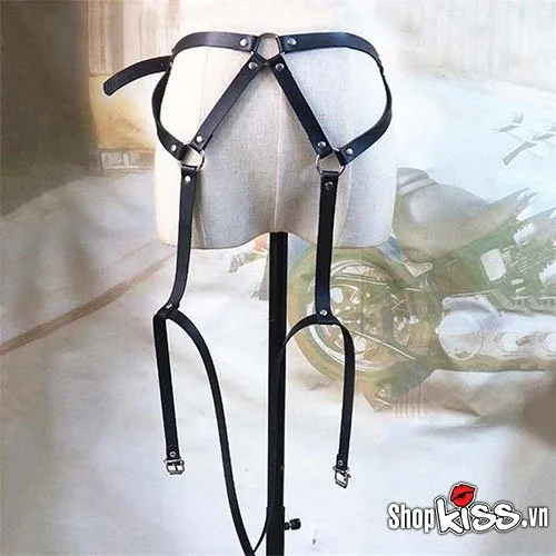 Sexy Black Leather Garter Belt with Thigh Strap for Cosplay — photo 6