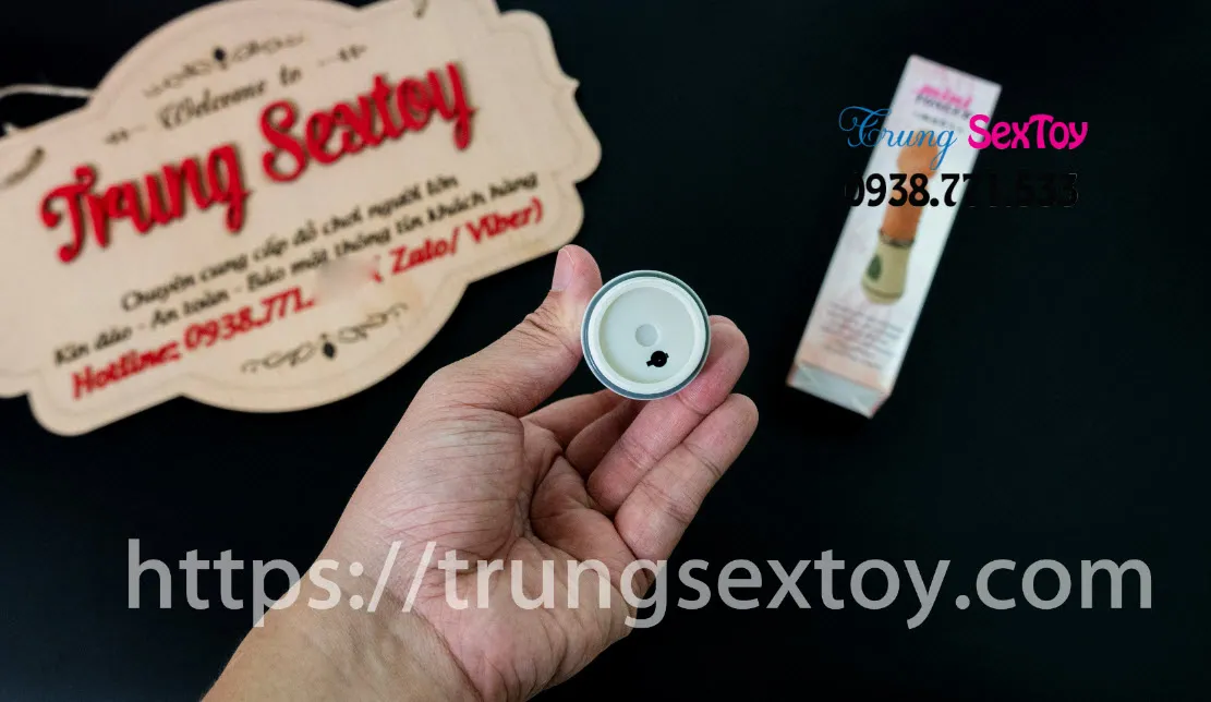 Tongue Mini 10-Speed USB Rechargeable G-Spot Licking Vibrator — photo 6
