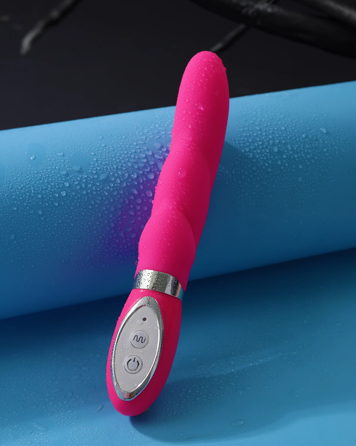 Lovey Dovey Wavy Vibe 10-Speed G-Spot Silicone Personal Massager Small — photo 5